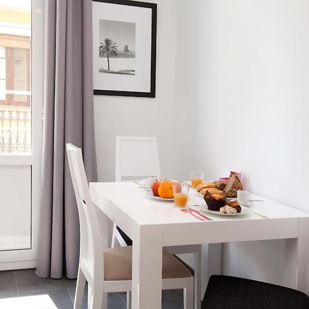 Barnapartments Basic Gracia Barcelona Habitación foto
